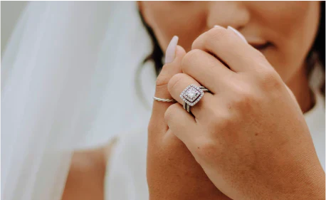 Cleaning and Storage Tips for Diamond Earrings, Pendants and Jewelry